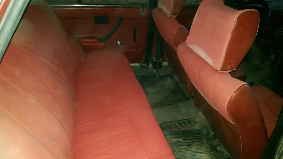 Lada 2105 4