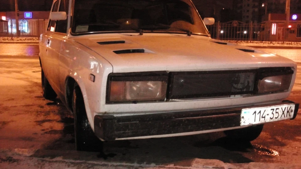 Lada 2105 2