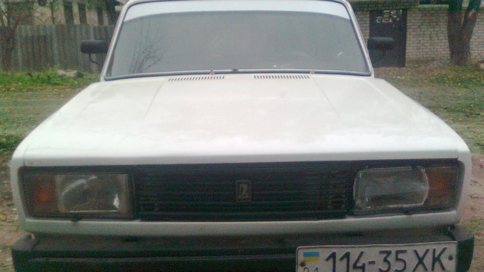 Lada 2105 4