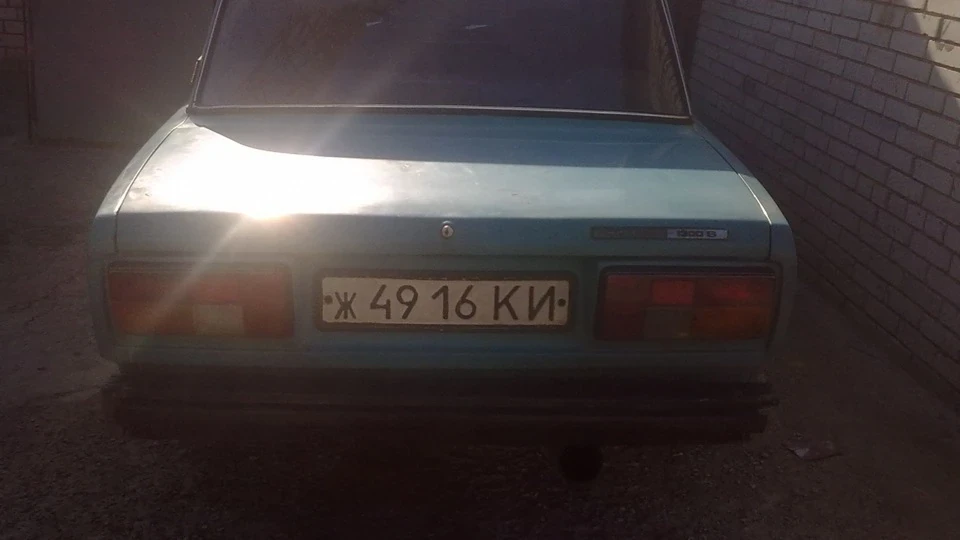 Lada 2105
