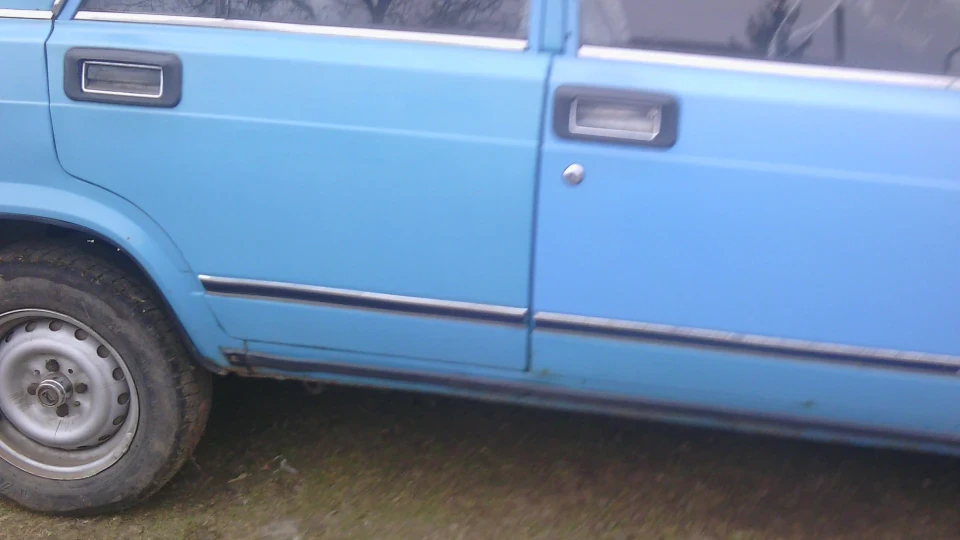 Lada 2105 3