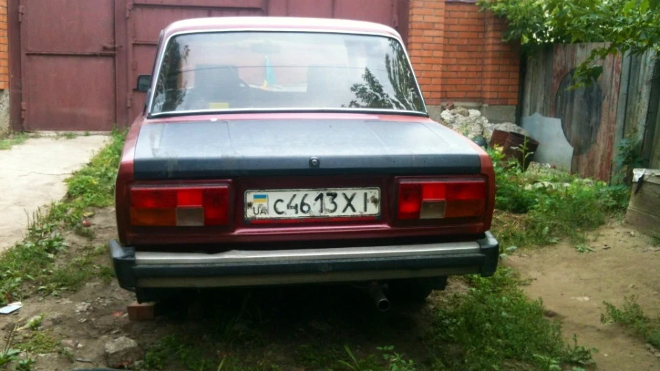 Lada 2105 4