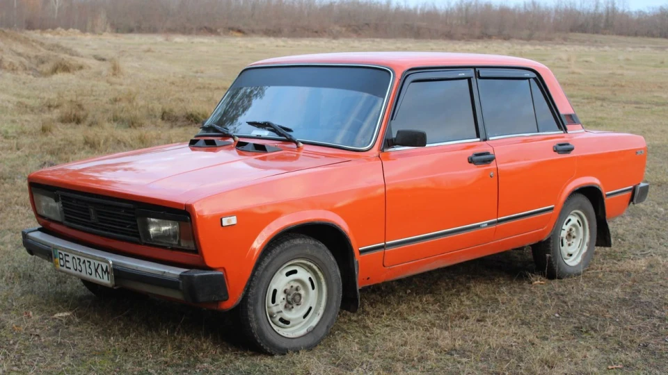 Lada 2105 2