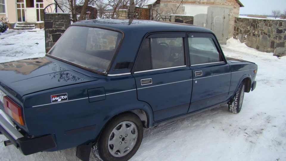 Lada 2105