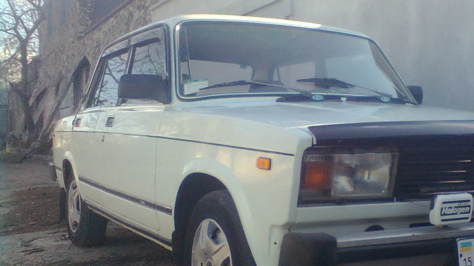 Lada 2105
