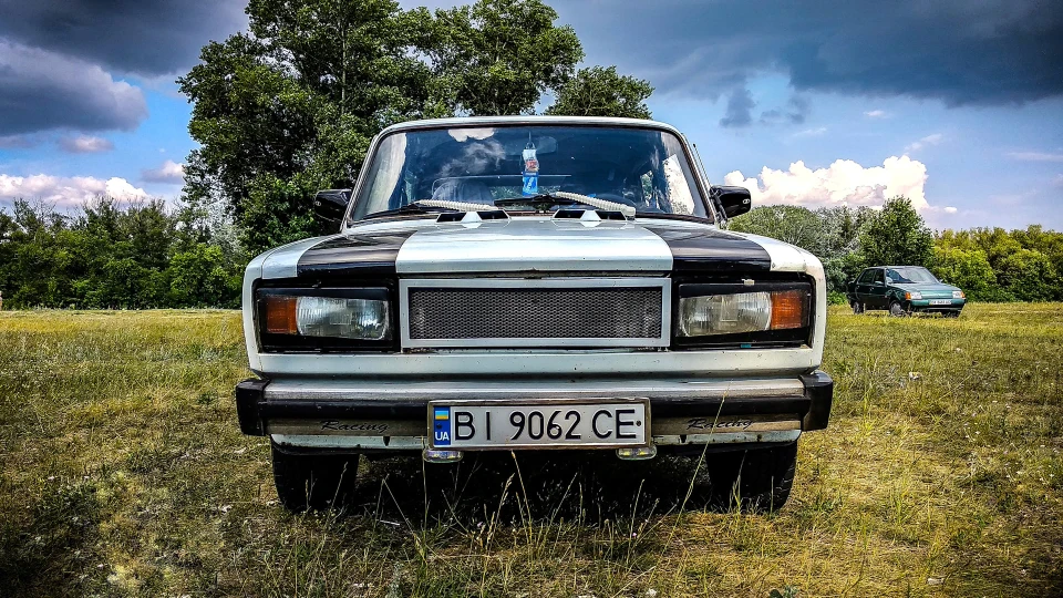 Lada 2105 2