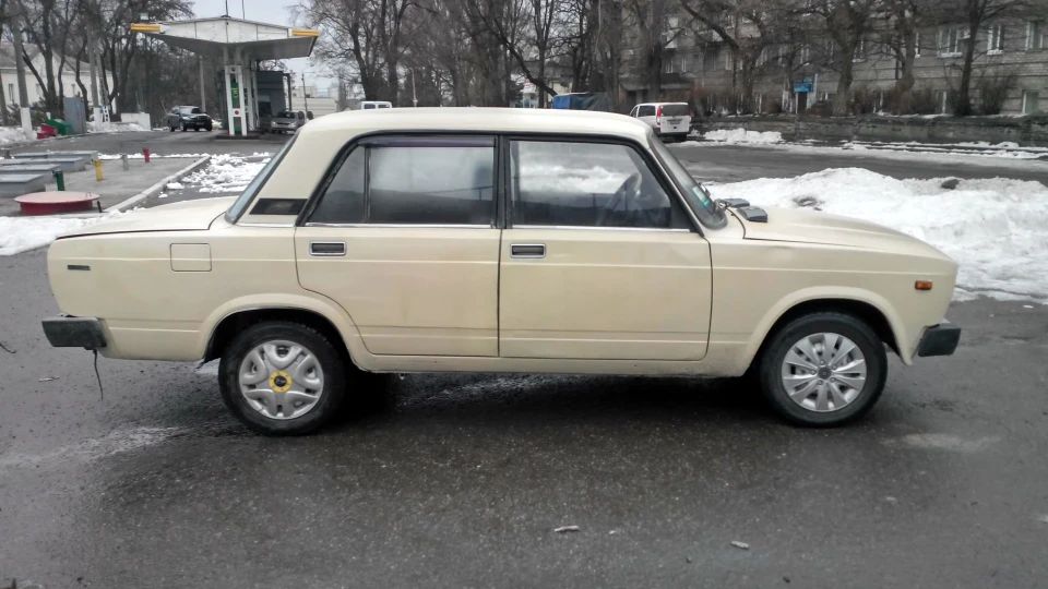Lada 2105 5