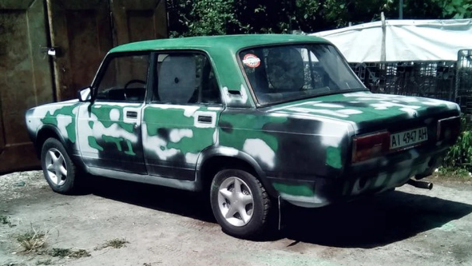 Lada 2105 4