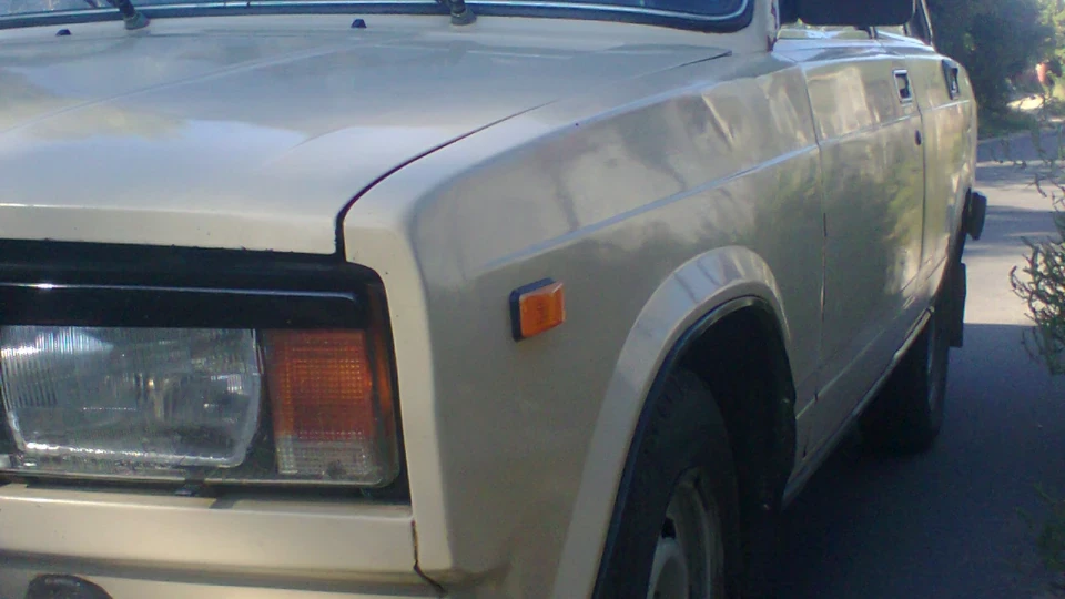 Lada 2105 4