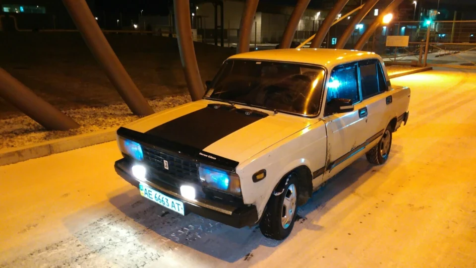 Lada 2105 2