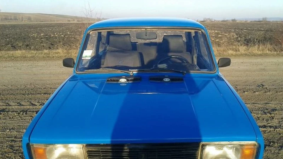 Lada 2105 3