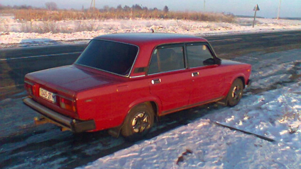 Lada 2105 2
