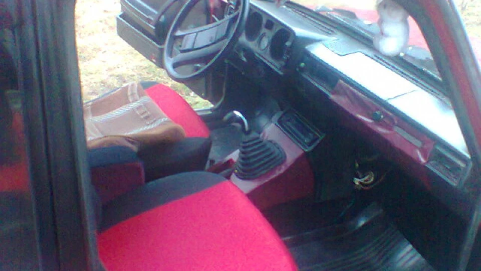 Lada 2105 4