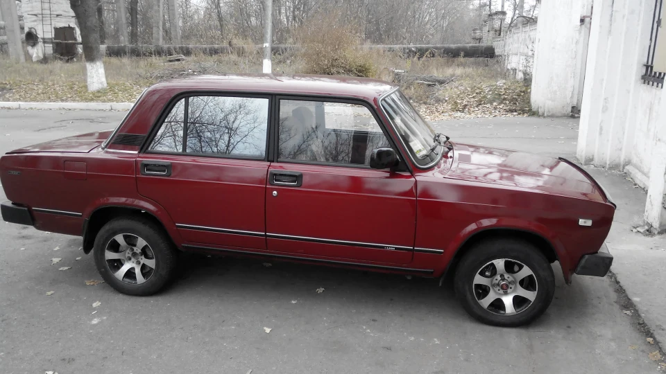 Lada 2105 3