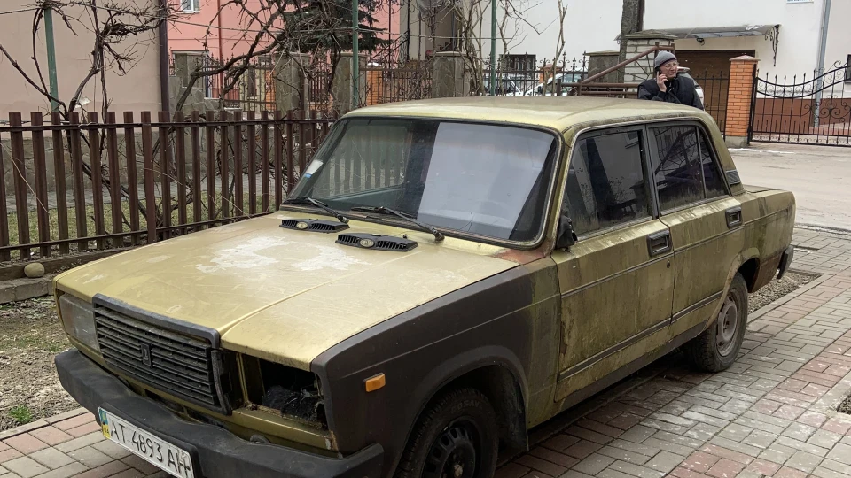 Lada 2105 3