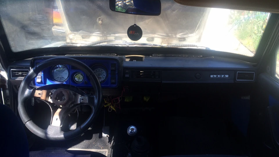 Lada 2105 2