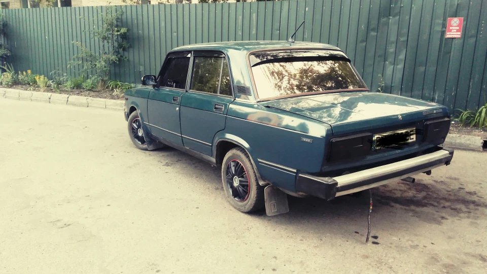 Lada 2105 3