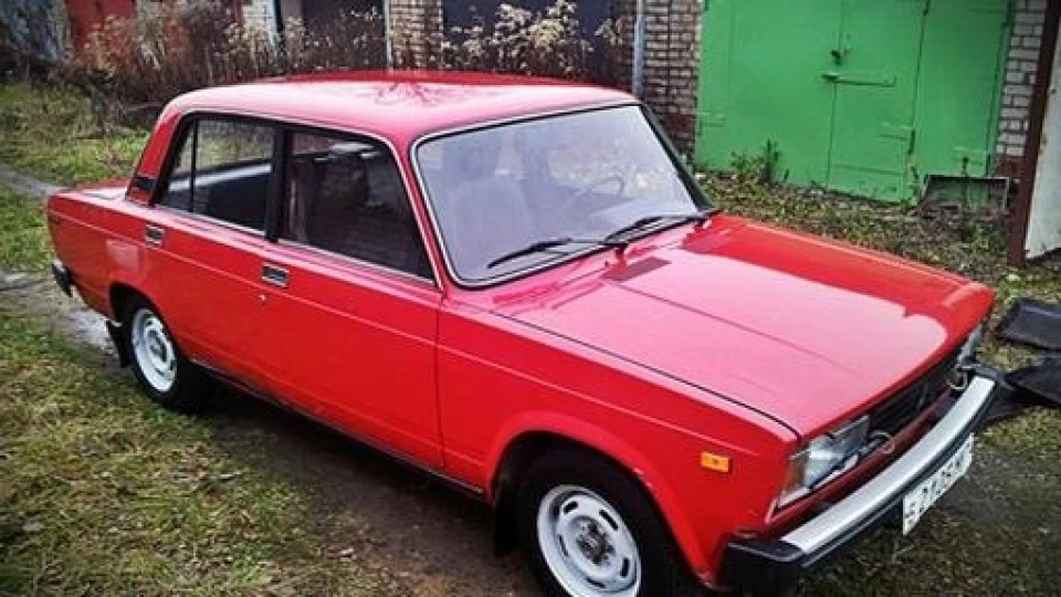 Lada 2105 2