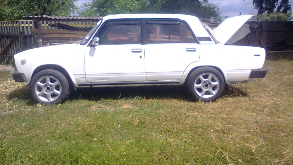 Lada 2105