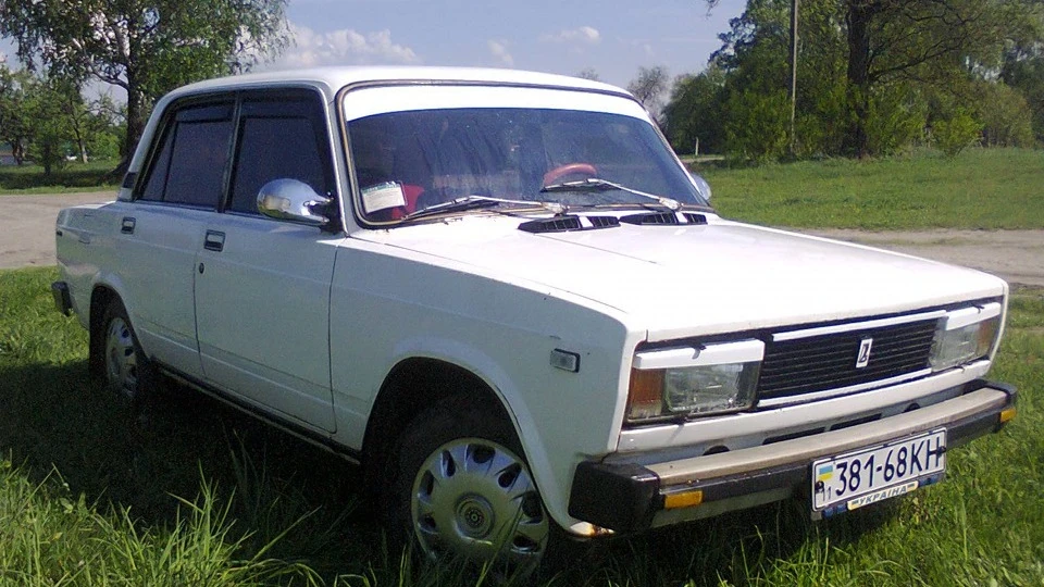Lada 2105 2