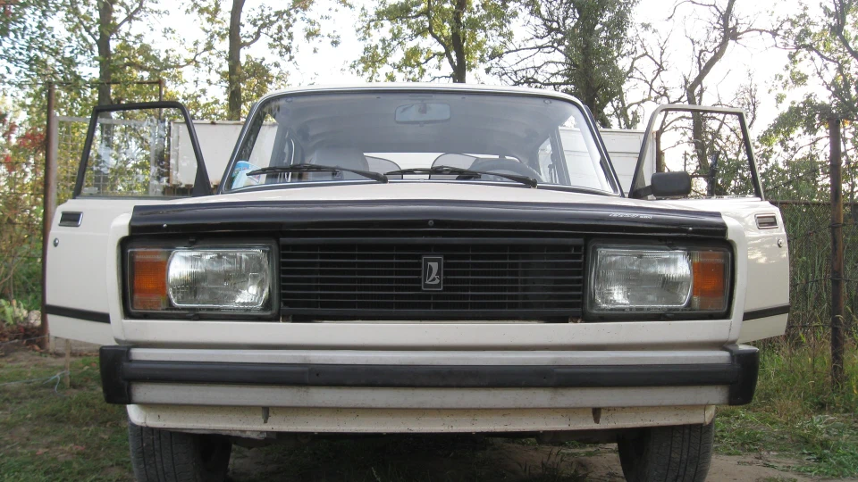 Lada 2105 5