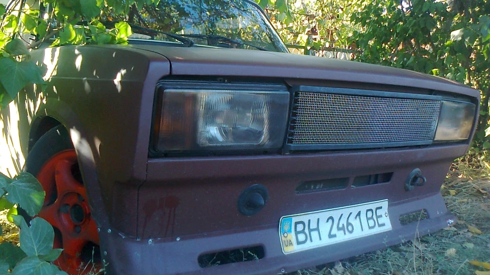 Lada 2105 3