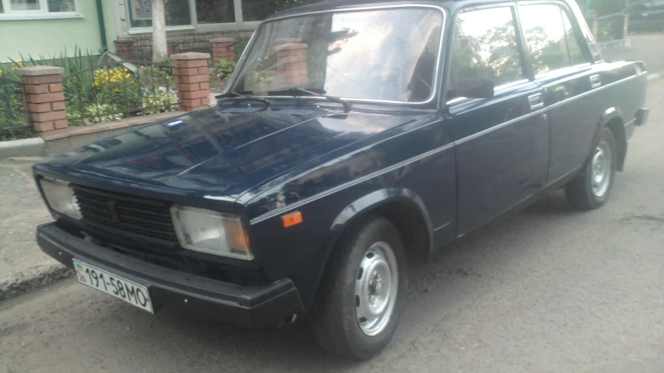 Lada 2105 2