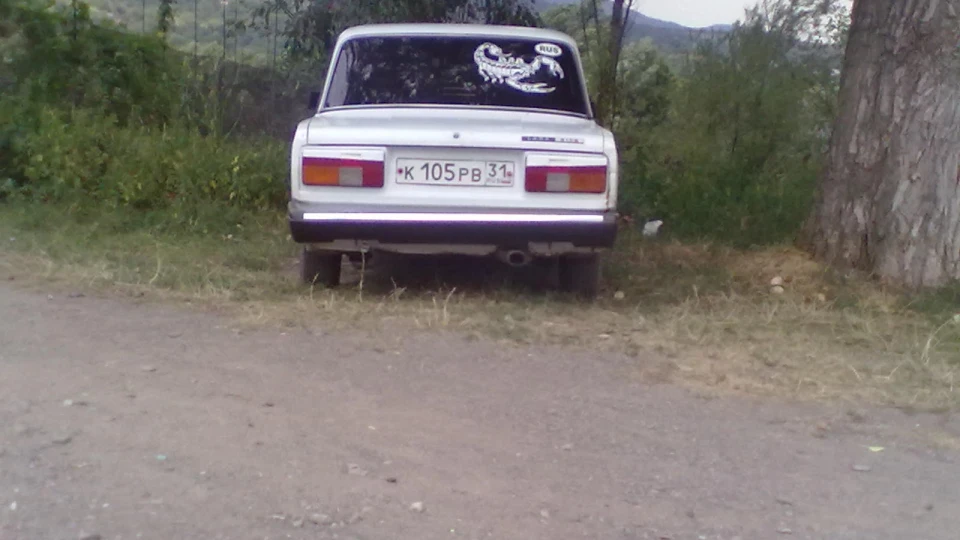 Lada 2105 3