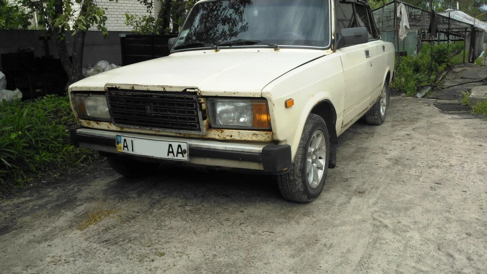 Lada 2105 2