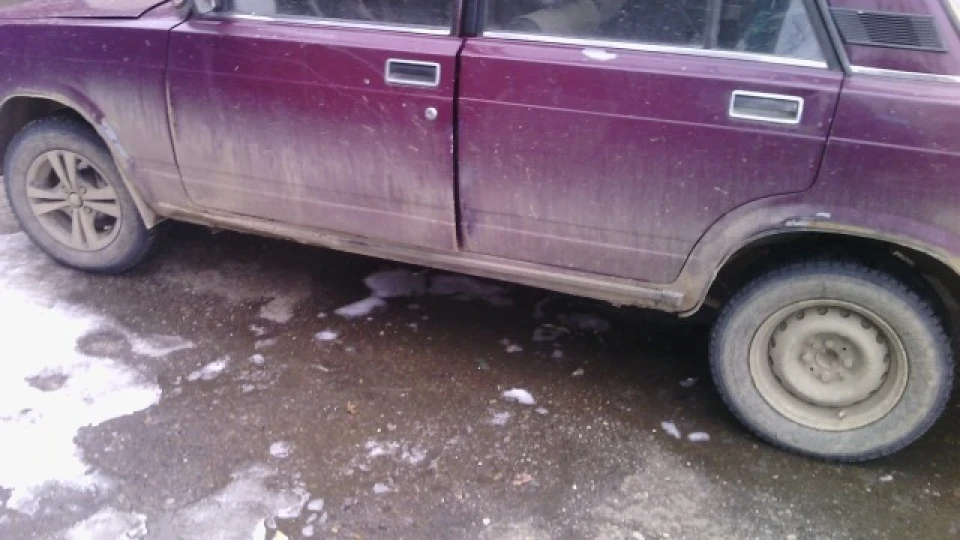 Lada 2105 4