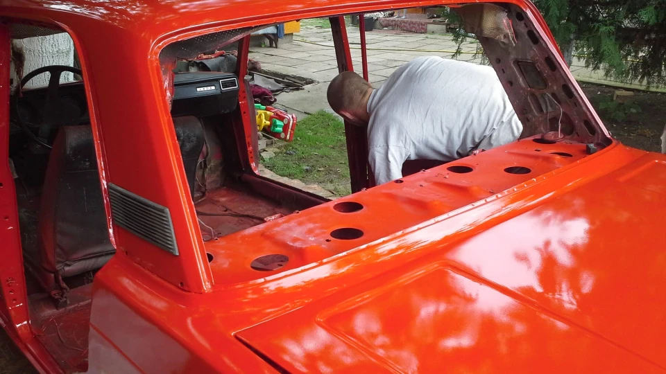 Lada 2105 4