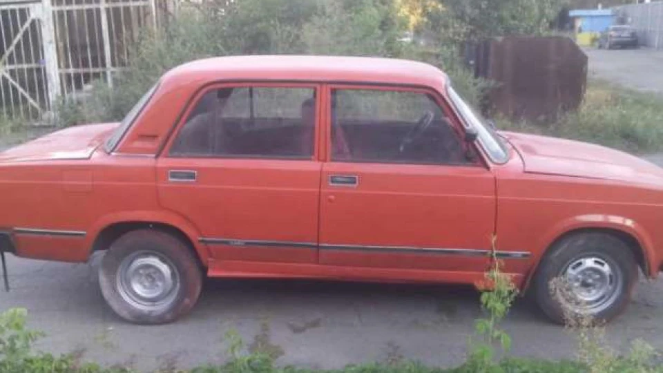 Lada 2105 2