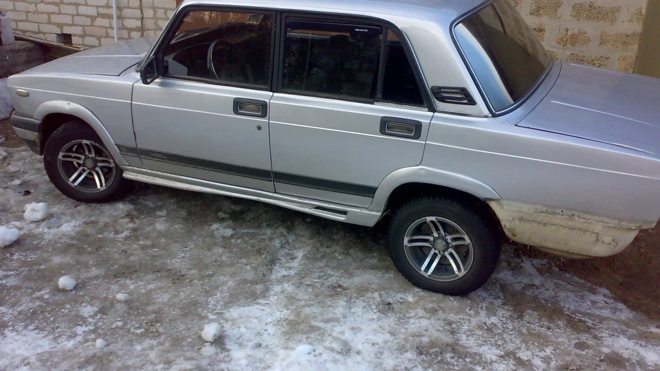 Lada 2105 2