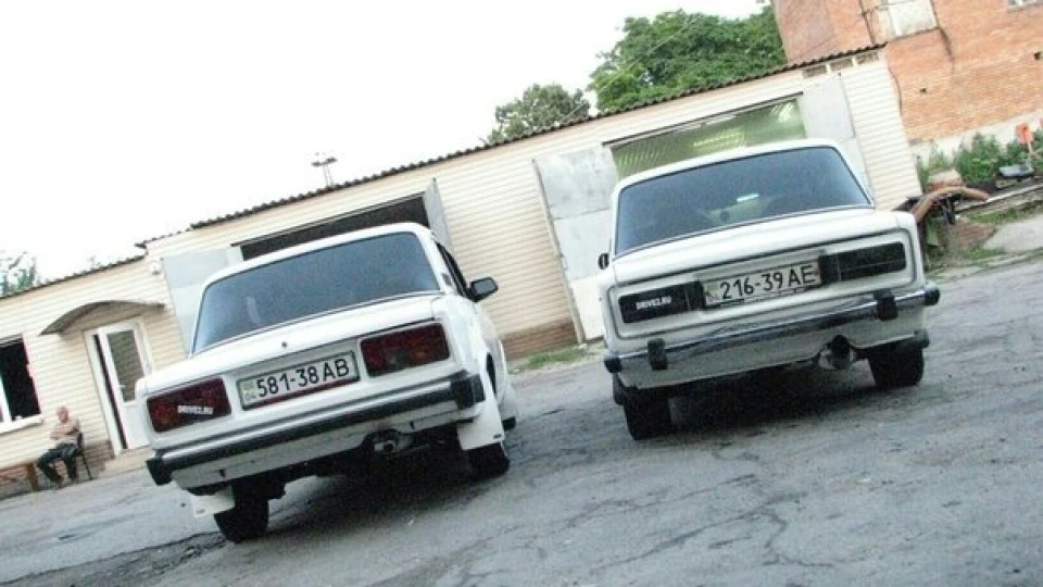 Lada 2105 2