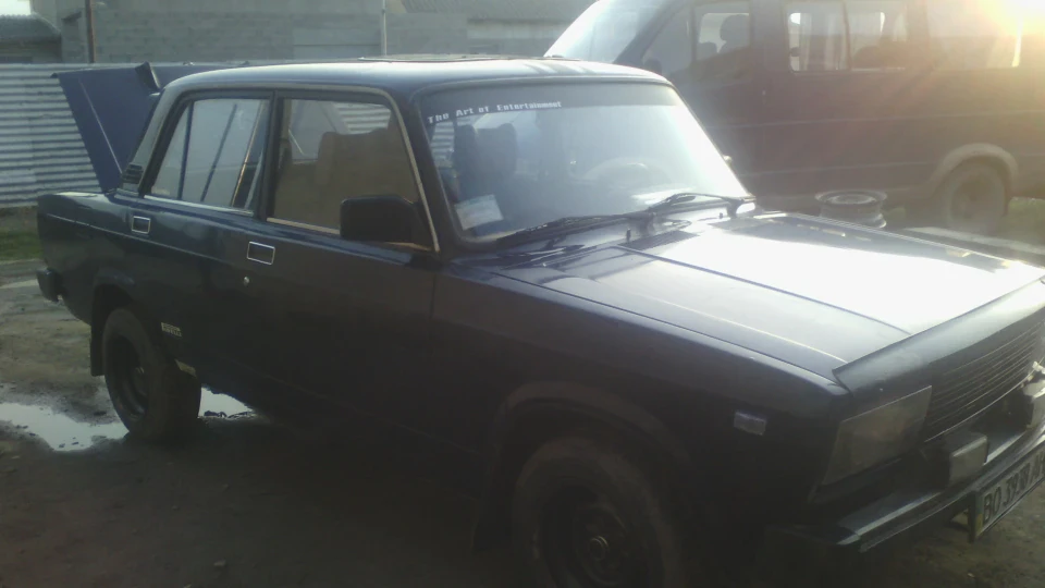 Lada 2105 2