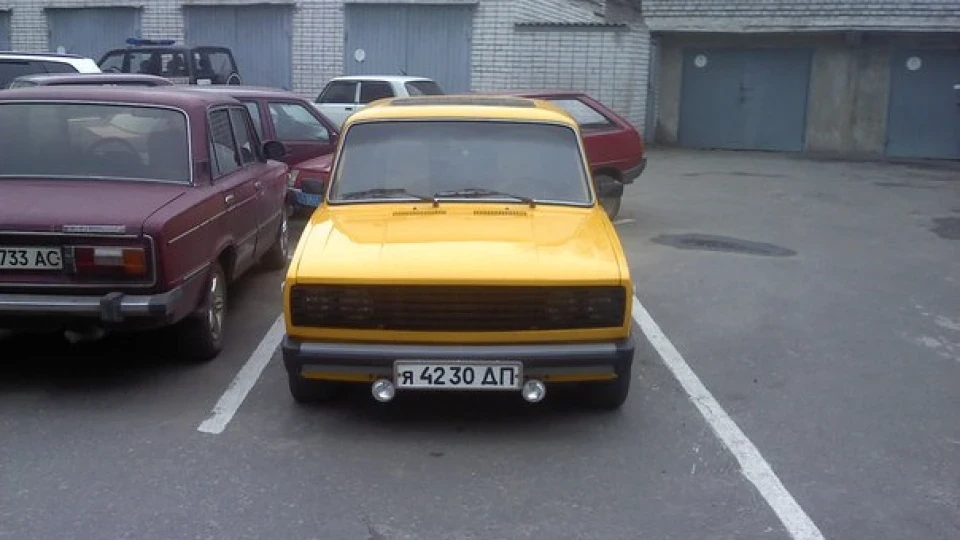 Lada 2105 2