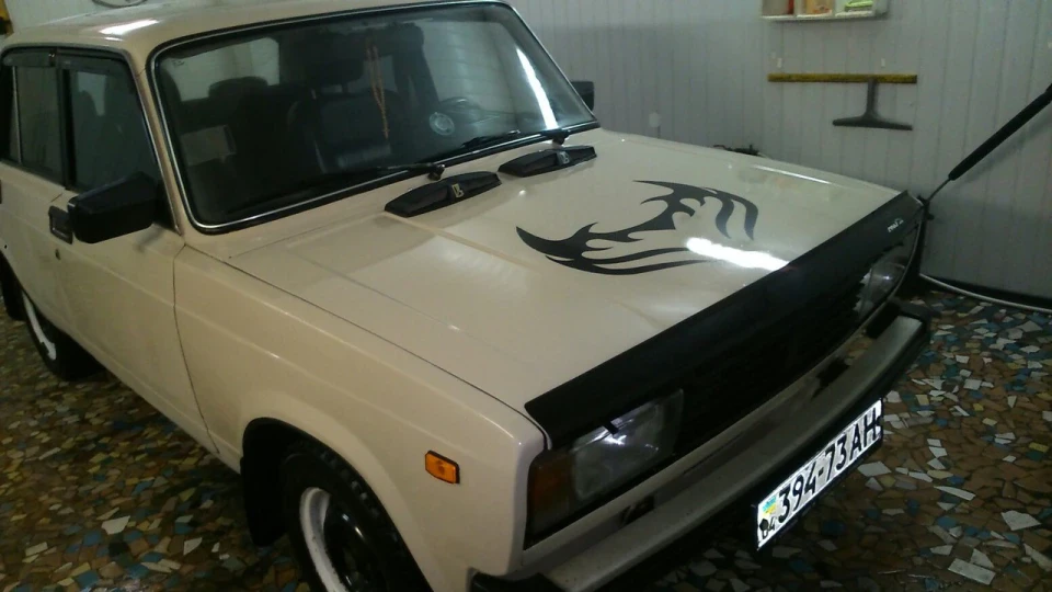 Lada 2105 2