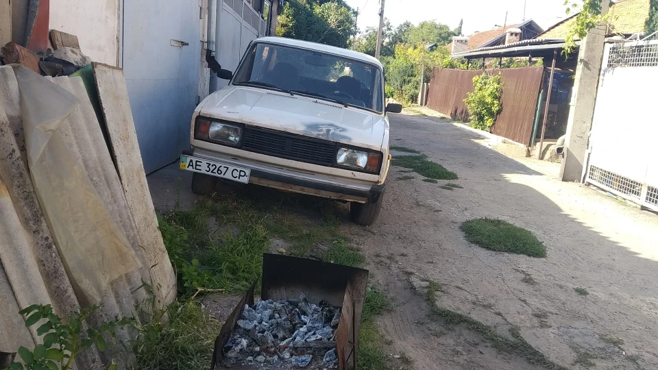 Lada 2105 2