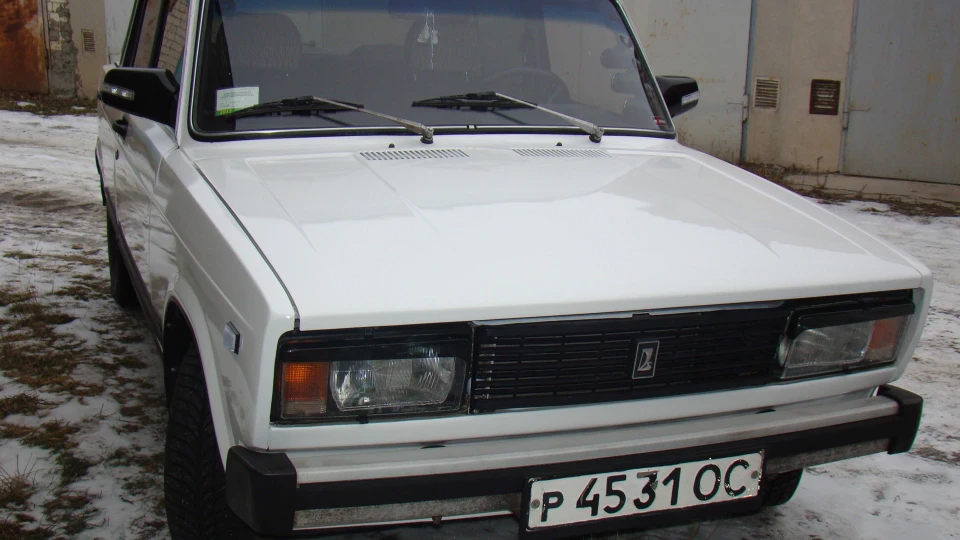 Lada 2105 2