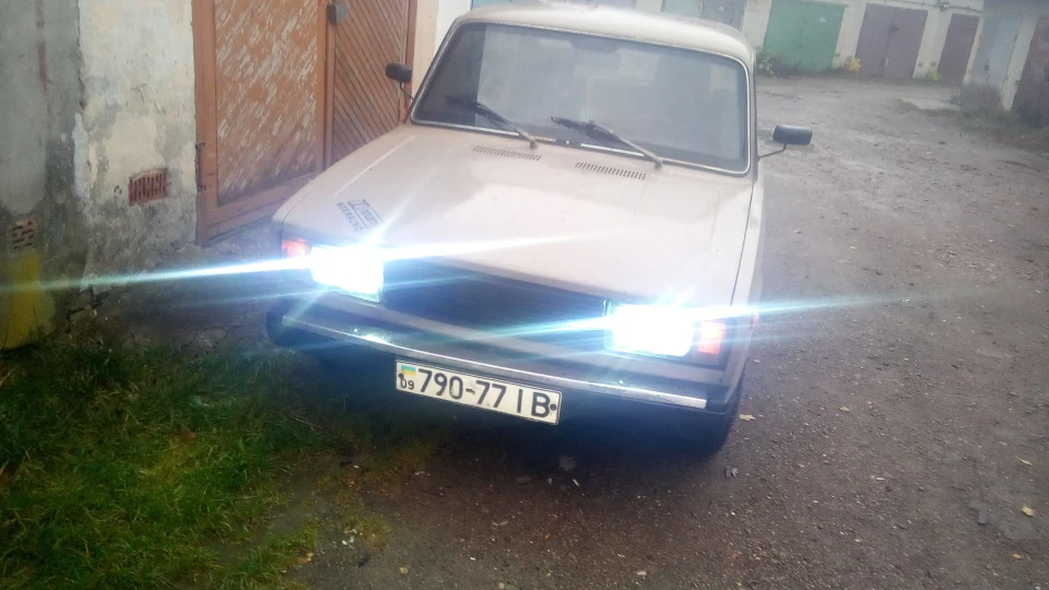 Lada 2105 2