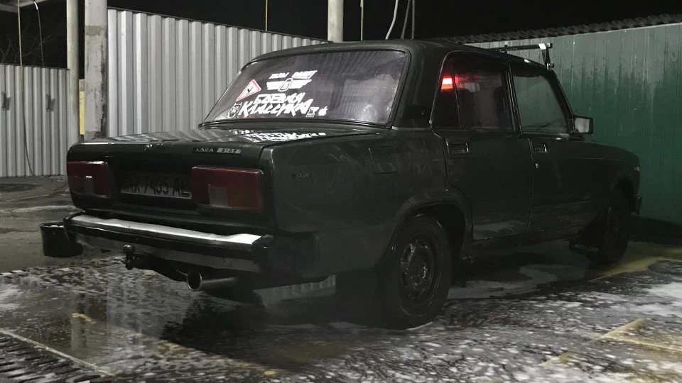 Lada 2105 3