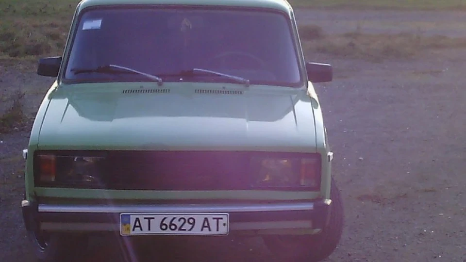 Lada 2105 2