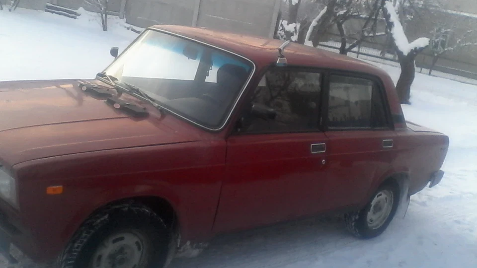Lada 2105 2