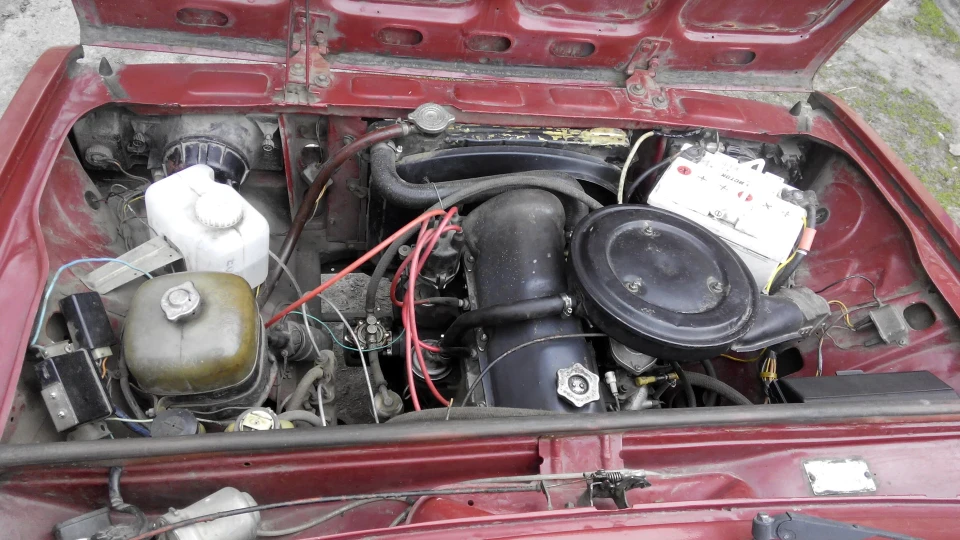Lada 2105 4