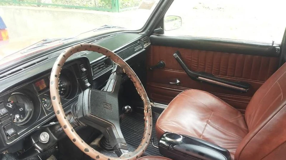 Lada 2105 3