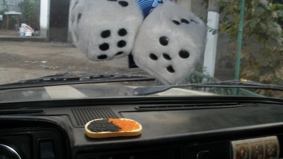 Lada 2105 4