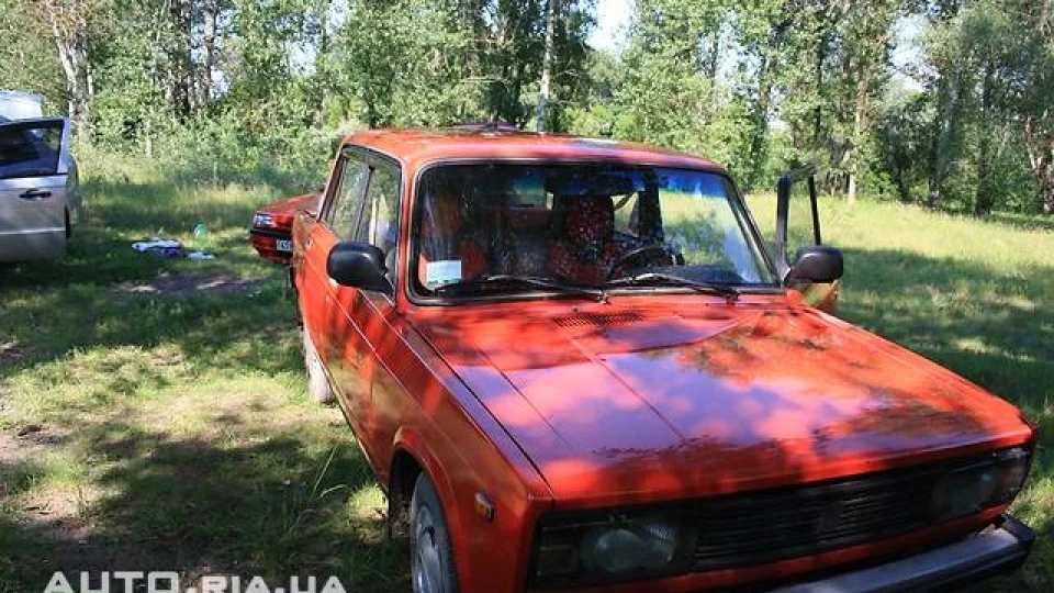 Lada 2105 2
