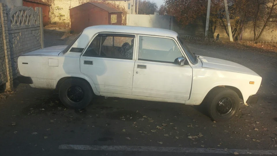 Lada 2105
