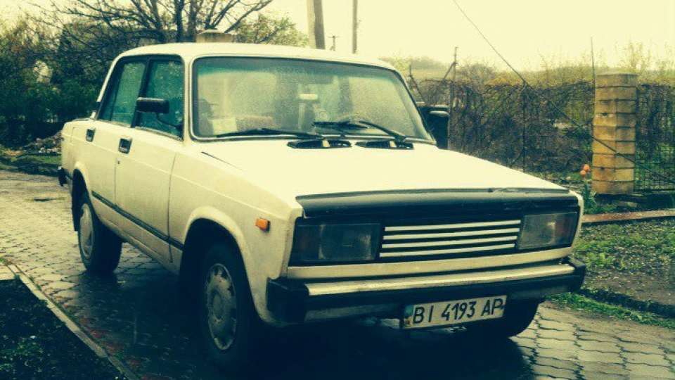 Lada 2105 2