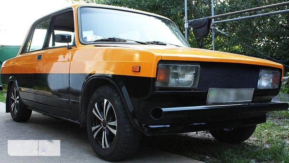 Lada 2105 2